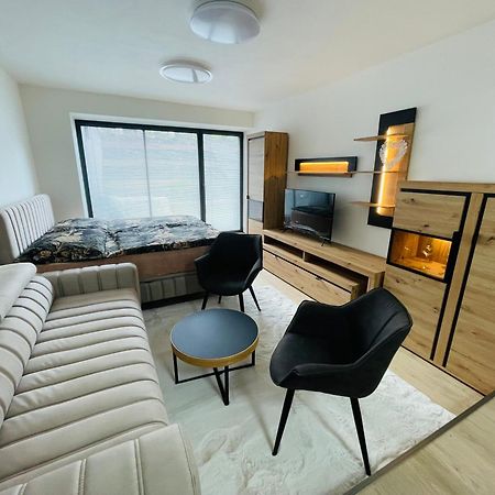 Apartman Sadova Zlín Exterior photo